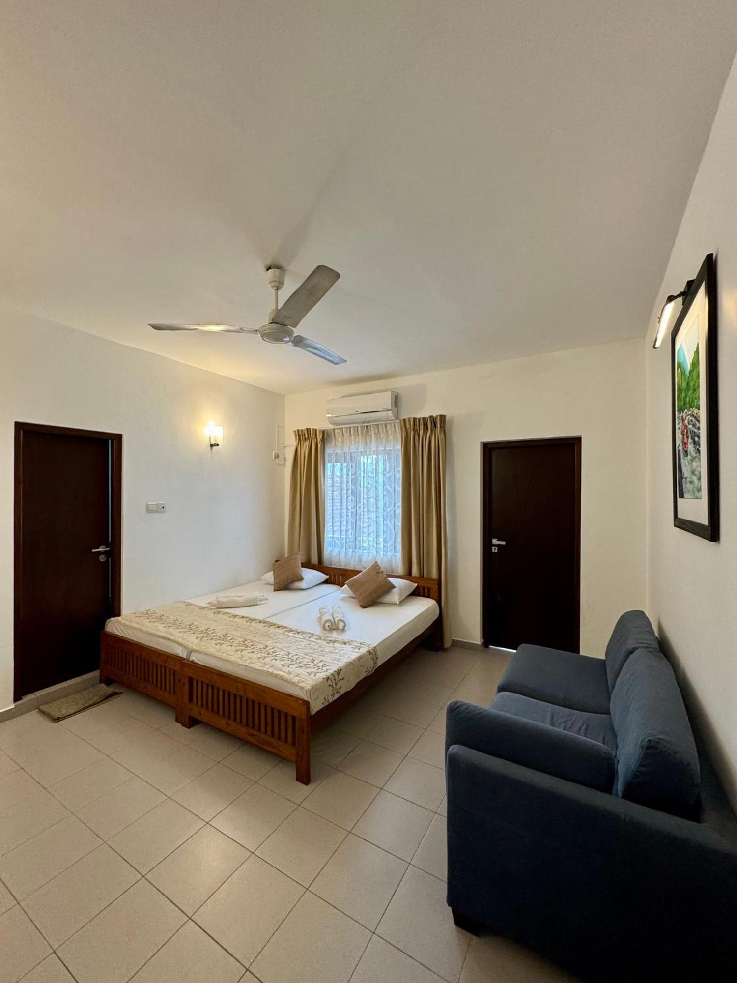 Aurora Holiday House Villa Dehiwala-Mount Lavinia Exterior photo